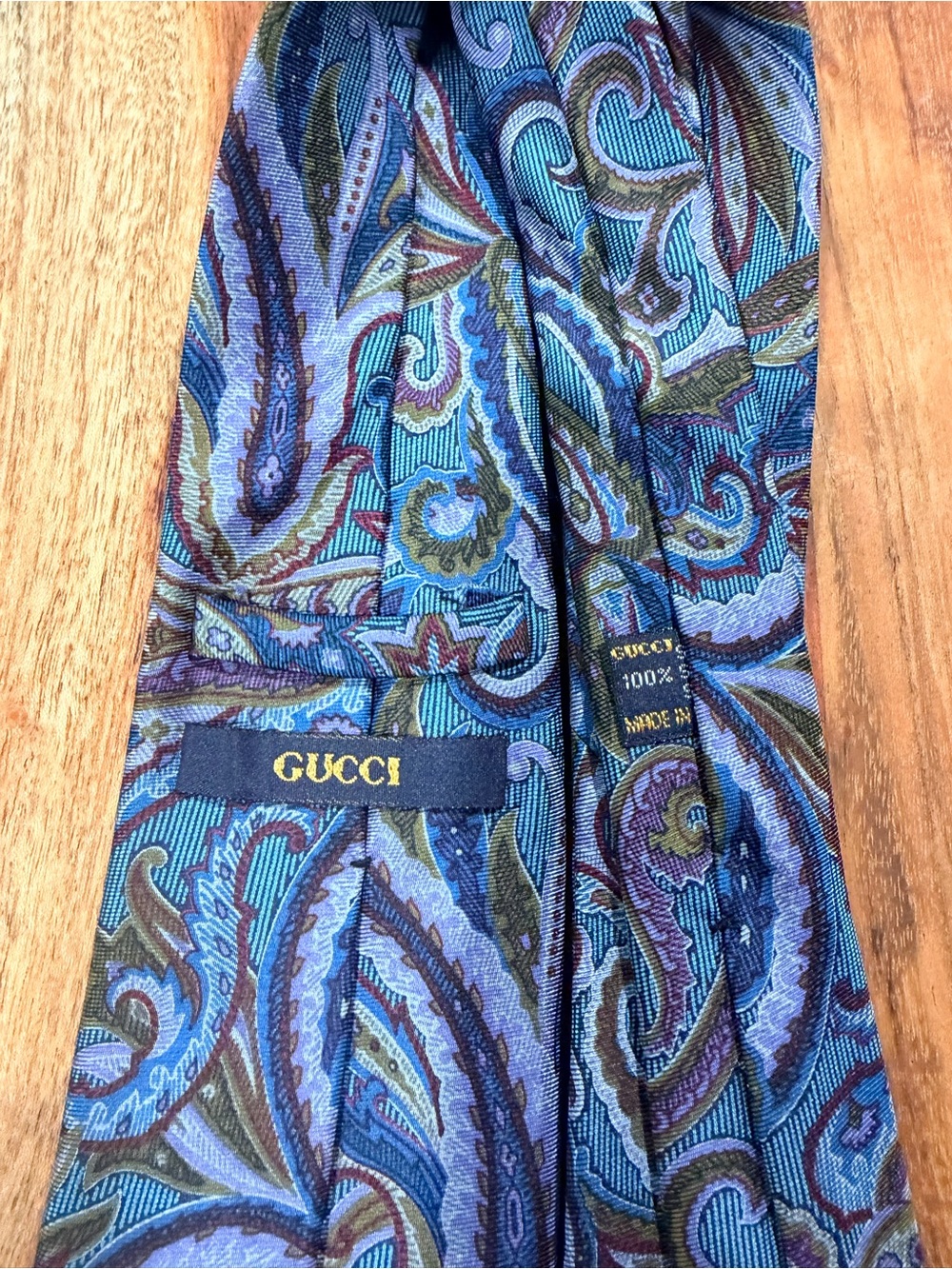 Vintage GUCCI 100% Silk Necktie - Picture 3 of 5